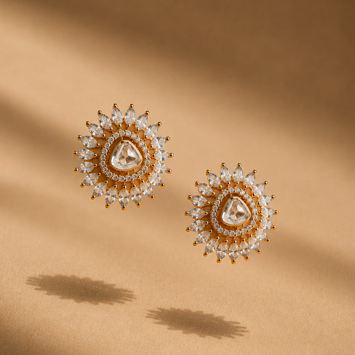 Chaand Tikka Earring