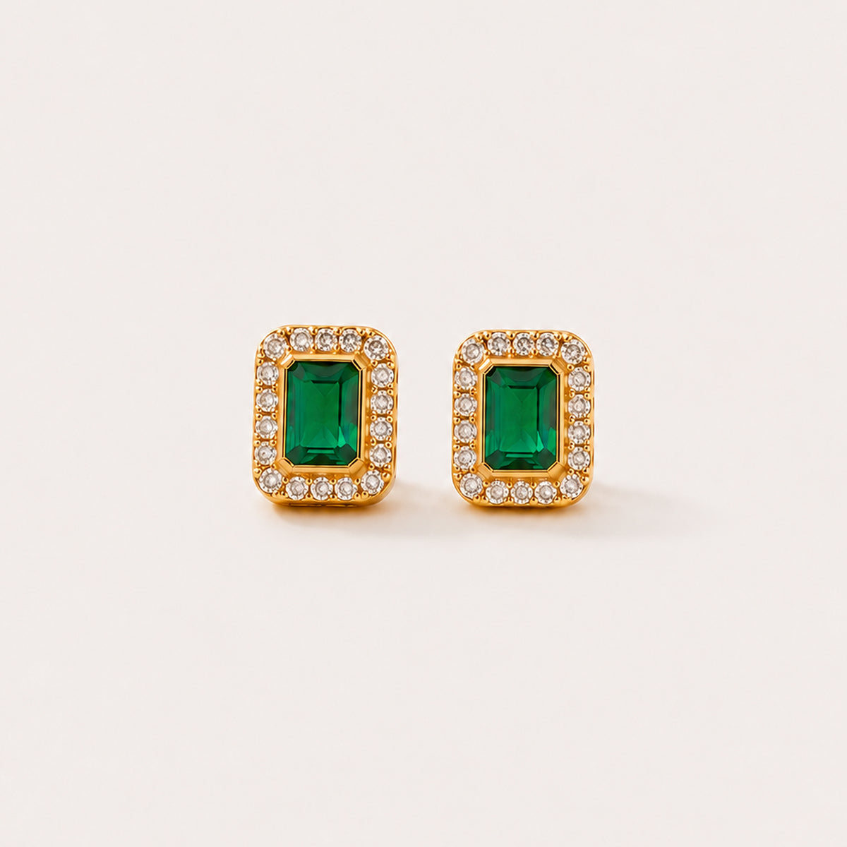 Noor studs